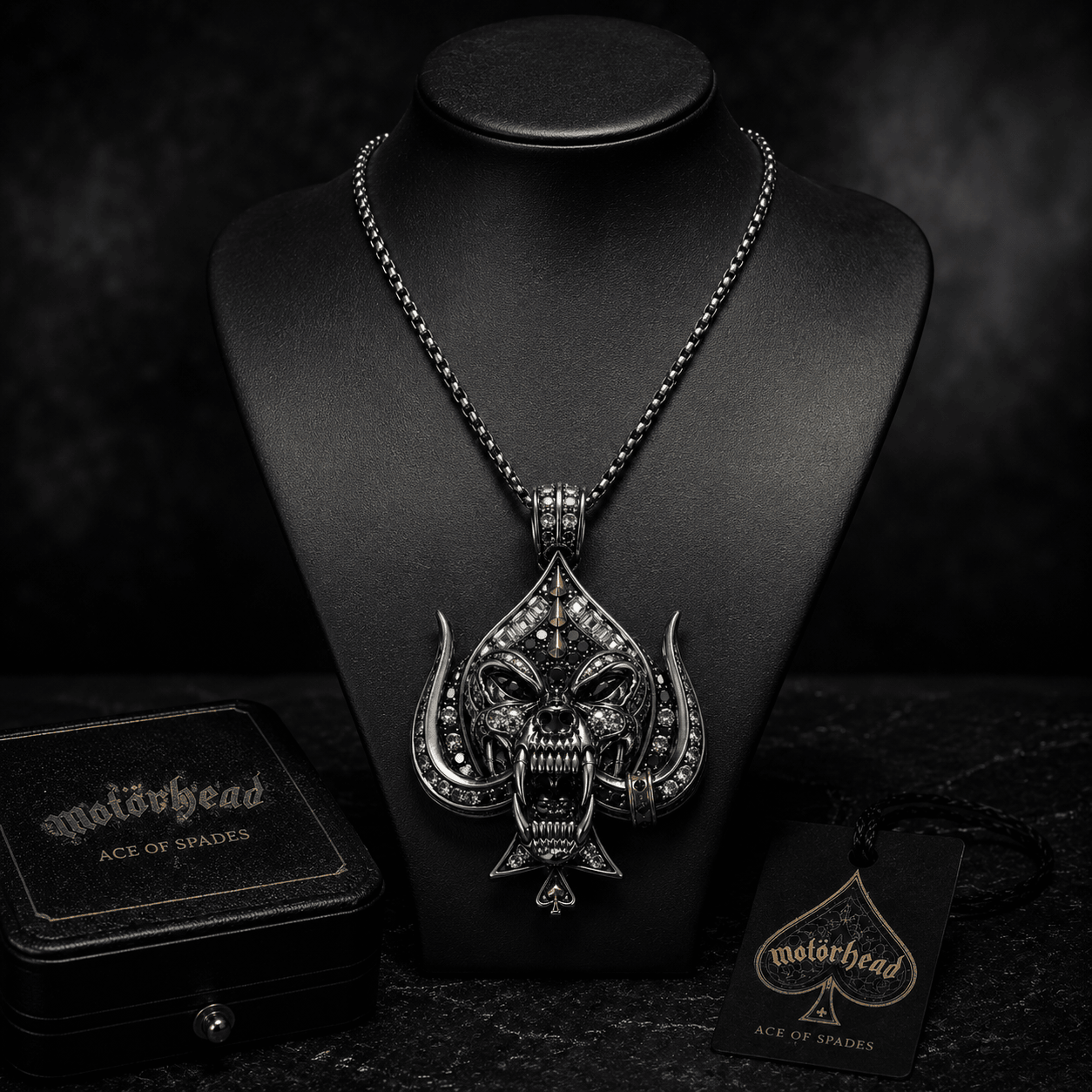 MTH Solid Gold Chain with Diamond Pendant TTTT